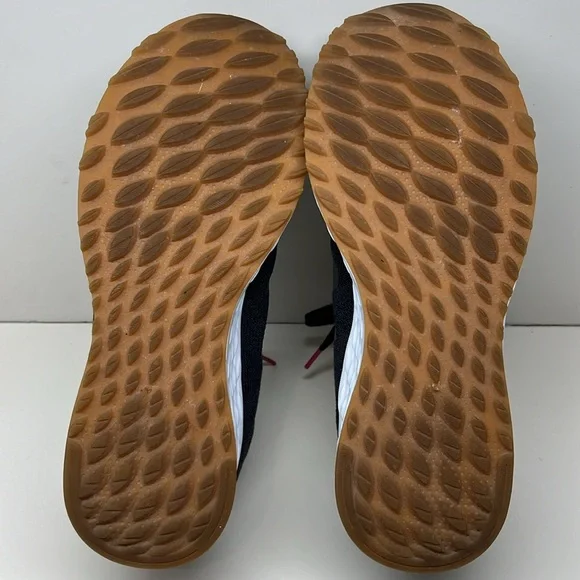 Woman’s New Balance Fresh Foam running sneaker W770QSK size 12 - Picture 3 of 12